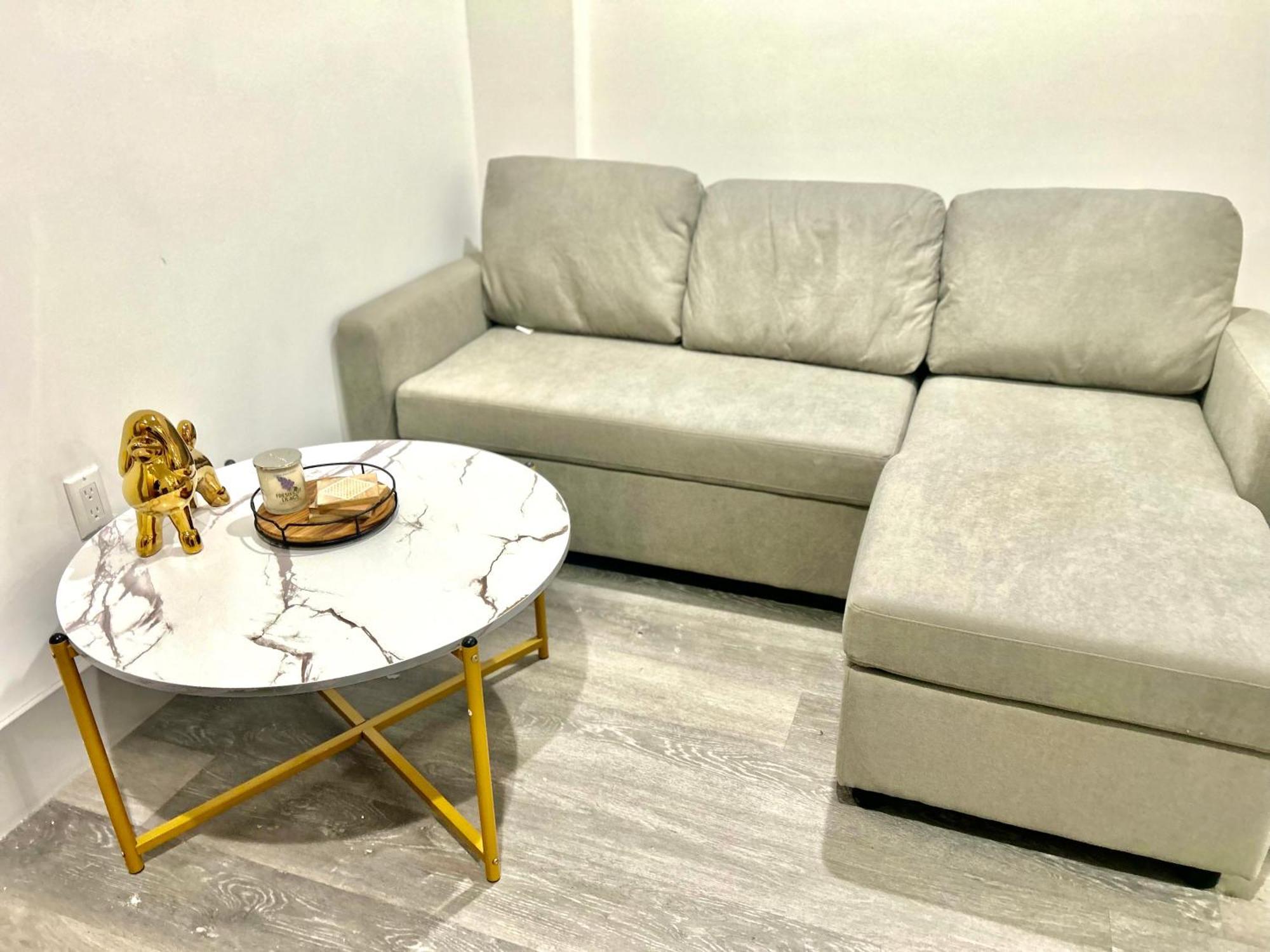 Apartment Newly Built Stylish Modern 2b In La *